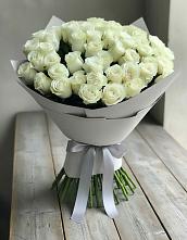 Букет 35 Белых роз #REPLACE_PRED# Красный путь