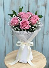 Букет цветов из:  Розы в Красный путь