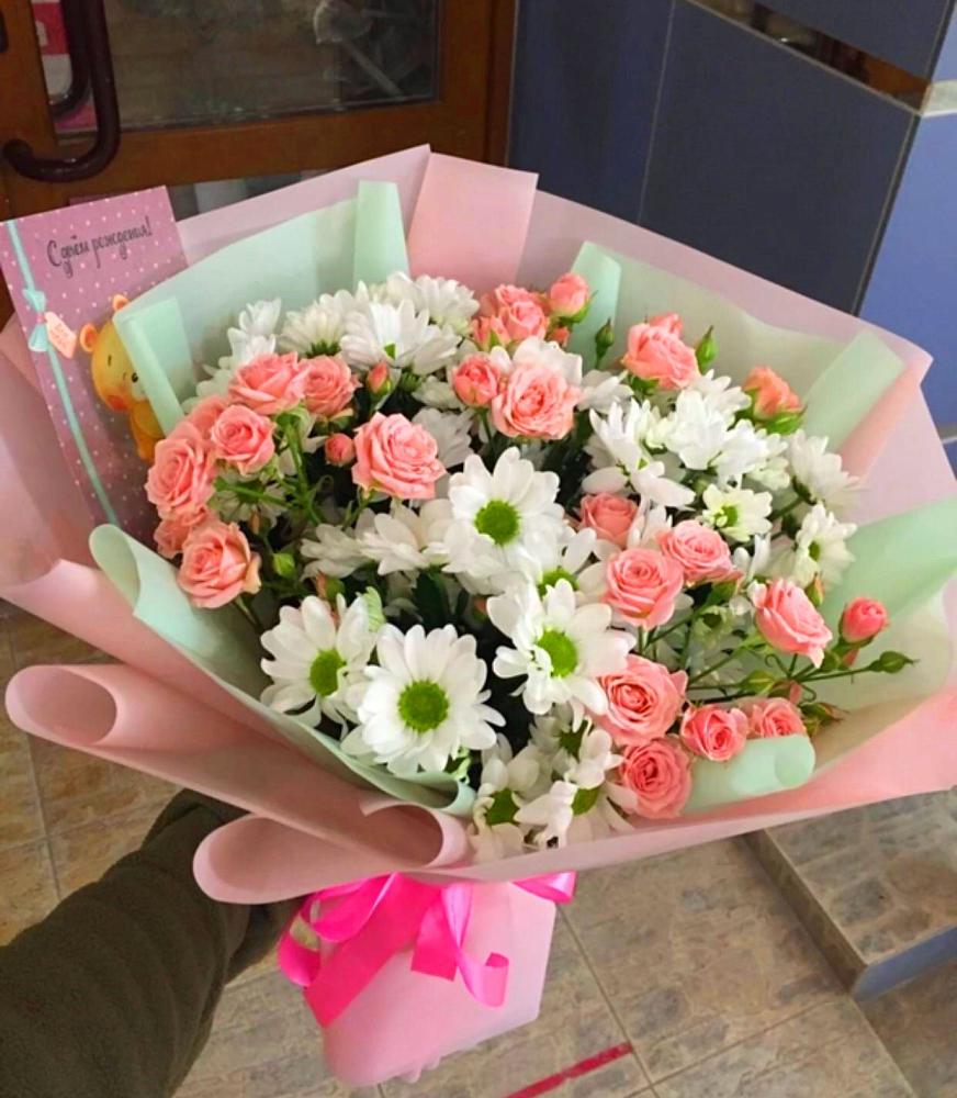 Букет цветов из: Розы и Хризантемы в Красный путь