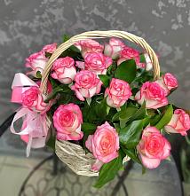 Цветочная композиция из Розы в корзине #REPLACE_PRED# Красный путь