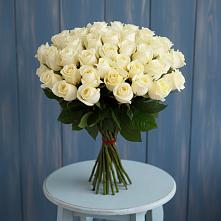 Букет 51 Белая роза Эдлесс Лав #REPLACE_PRED# Красный путь