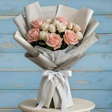 Букет цветов из:  Розы в Красный путь