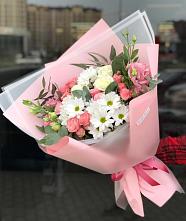 Букет цветов из:  Розы, Лизиантусы и Хризантемы #REPLACE_PRED# Красный путь