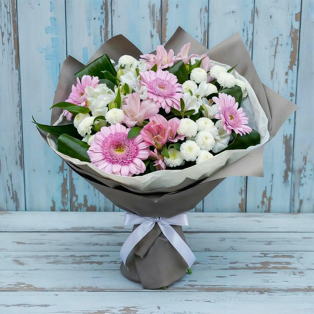 Букет цветов из: Герберы, Альстромерии и Хризантемы в Красный путь
