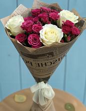 Букет цветов из:  Розы в Красный путь