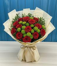 Букет цветов из:  Розы и Хризантемы в Красный путь