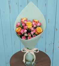 Букет цветов из:  Розы в Красный путь