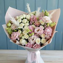 Букет цветов из:  Альстромерии и Розы в Красный путь