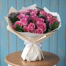 Букет цветов из:  Розы в Красный путь